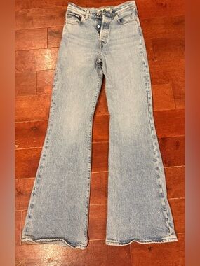 Women’s Levi Ribcage flare jeans size 25